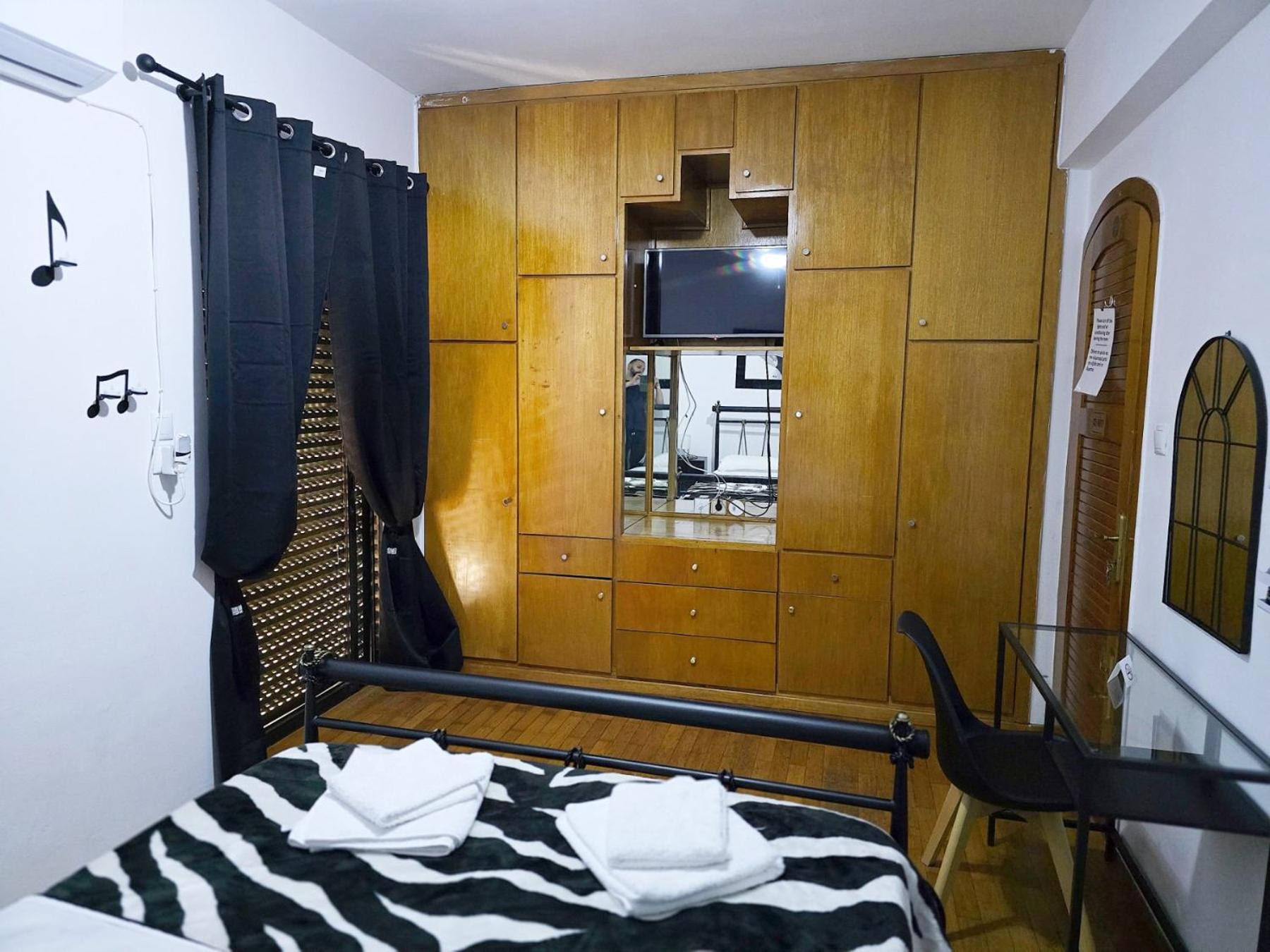 Nicko'S Room Pireu Exterior foto