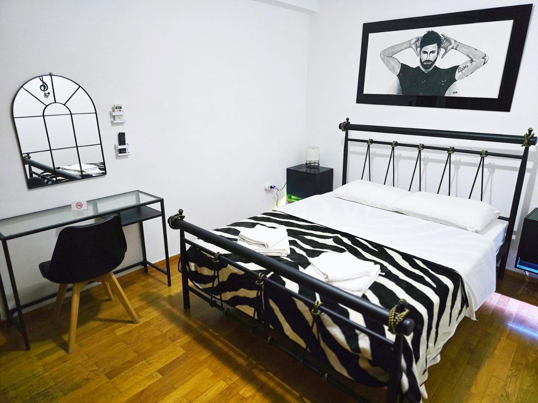 Nicko'S Room Pireu Exterior foto